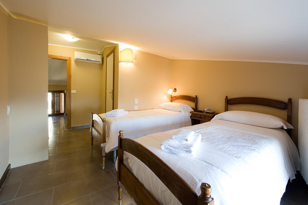 Hotel Properzio Assisi Zimmer foto