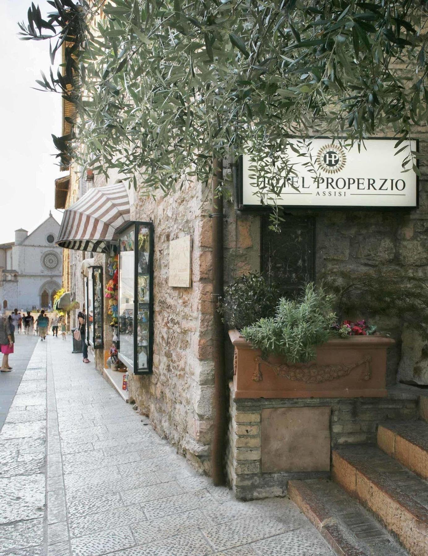 Hotel Properzio Assisi Exterior foto